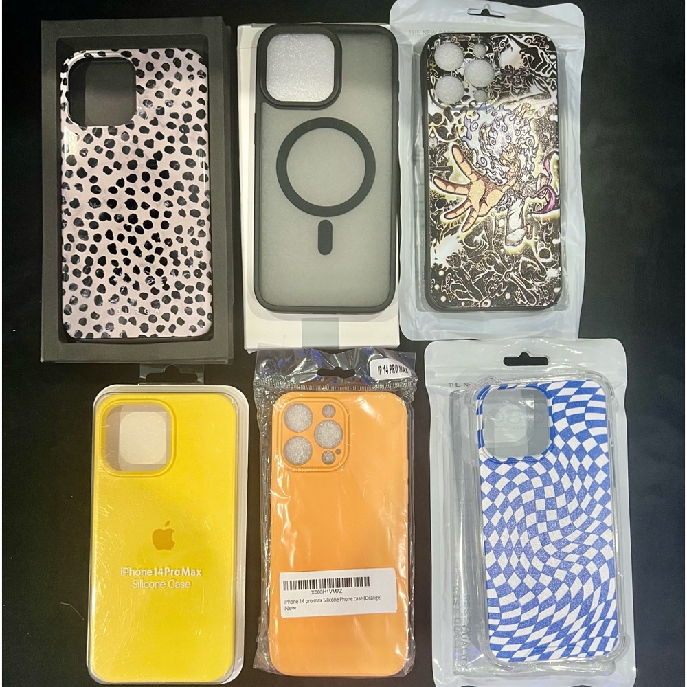NWT iPhone 14 Pro Max Cases